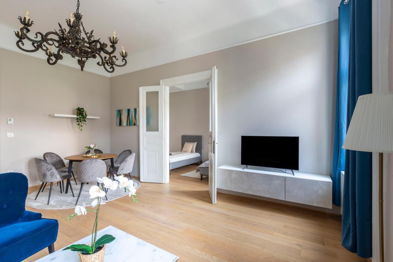 Luxury Elizabeth Residence Next To The New York Cafe Budapest Ngoại thất bức ảnh