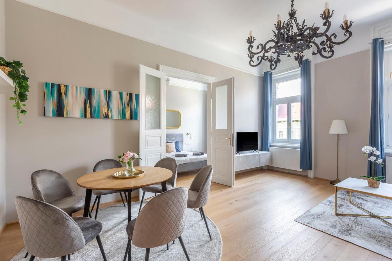 Luxury Elizabeth Residence Next To The New York Cafe Budapest Ngoại thất bức ảnh